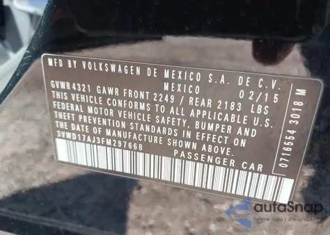 2015 Volkswagen Jetta 1.8T Se z USA, uszkodzony, nr VIN 3VWD17AJ3FM297668